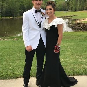 Beautiful Classic Prom Dress